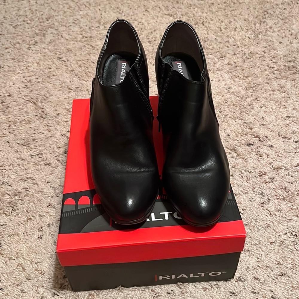 Rialto Black Bootie